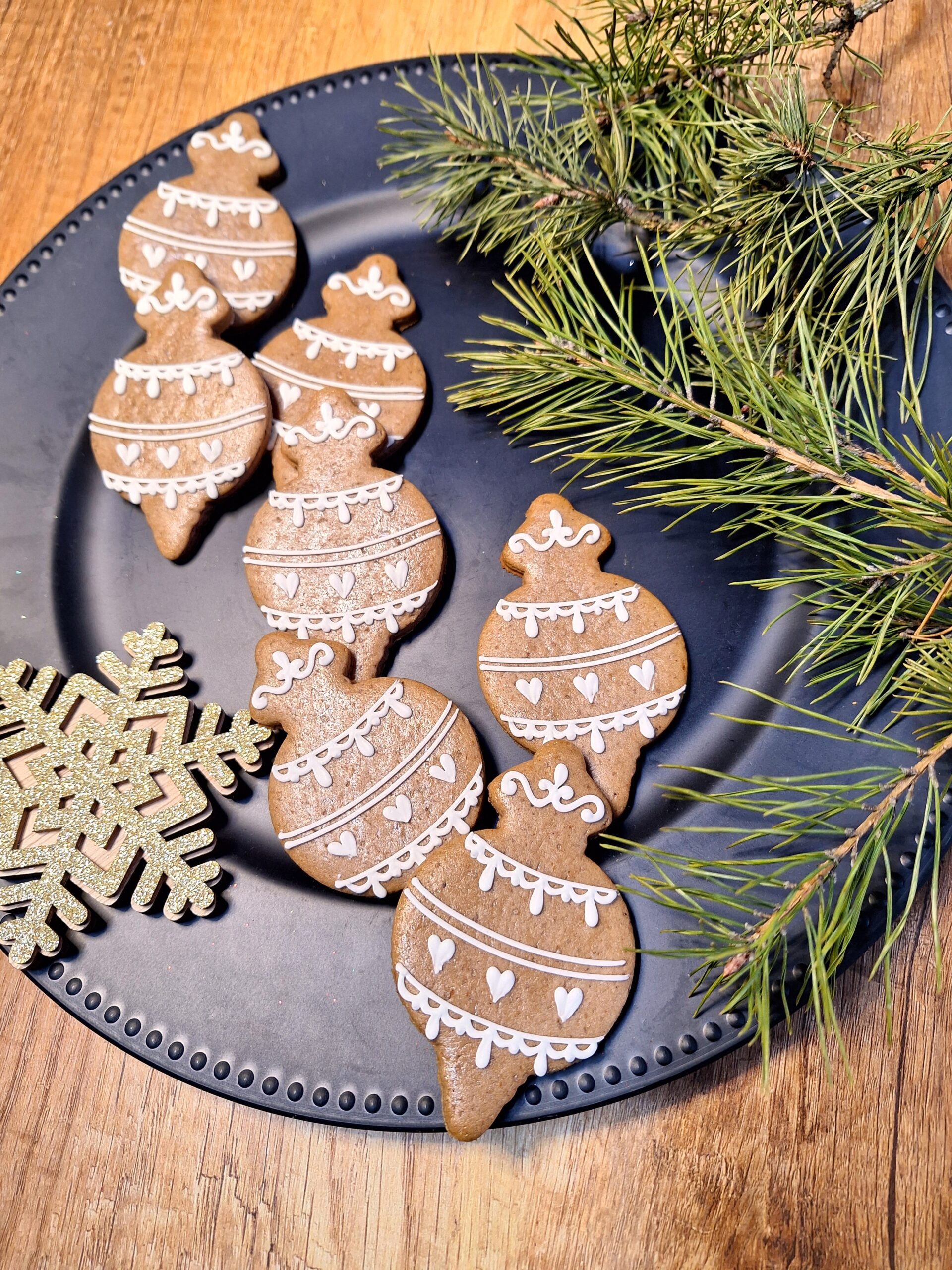 Bombka <br> z nitką lukru